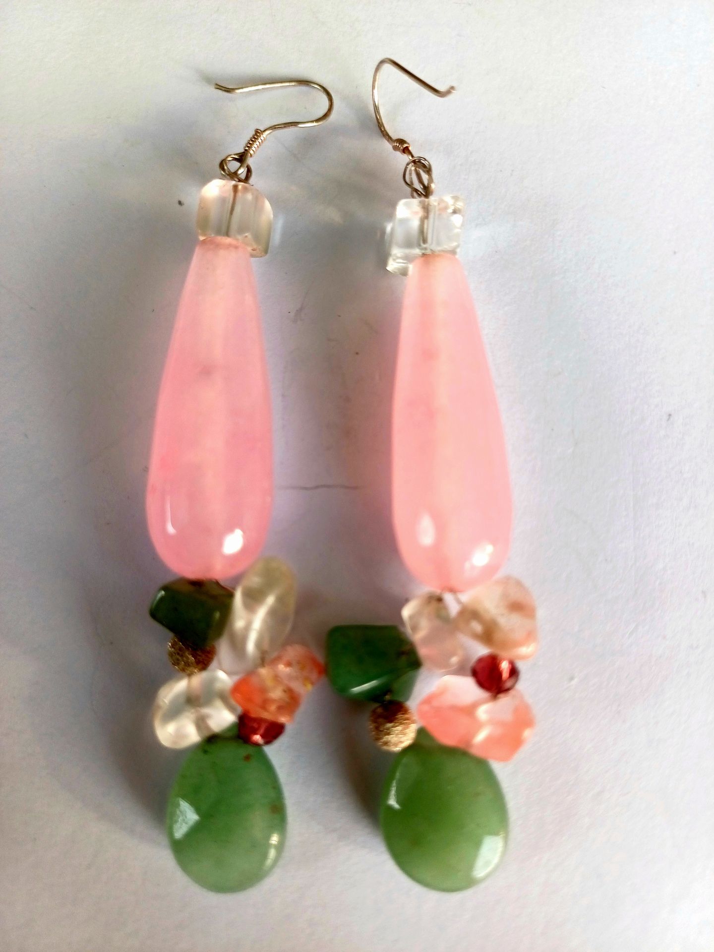 Imagen de aros rosados con verde Aros rosados con verde