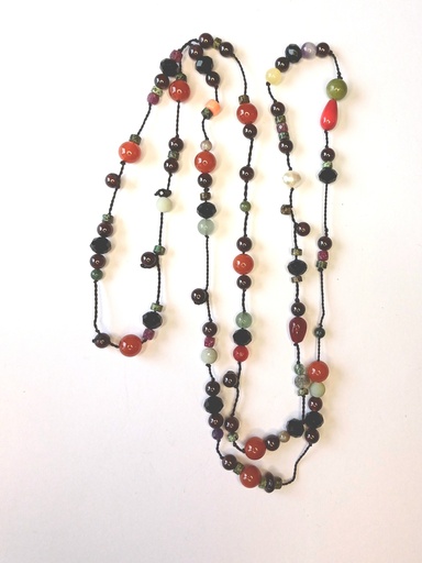 [N000171] Collar largo colores tierra